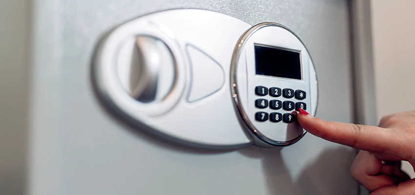 Jewelry Safe Cracking in Lake Arrowhead, California